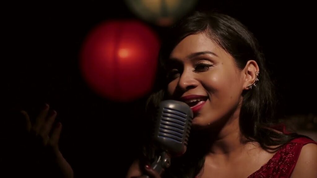 Aditi Paul performing live – top Bollywood singer and one of the best live singers in Bangalore for weddings and parties.